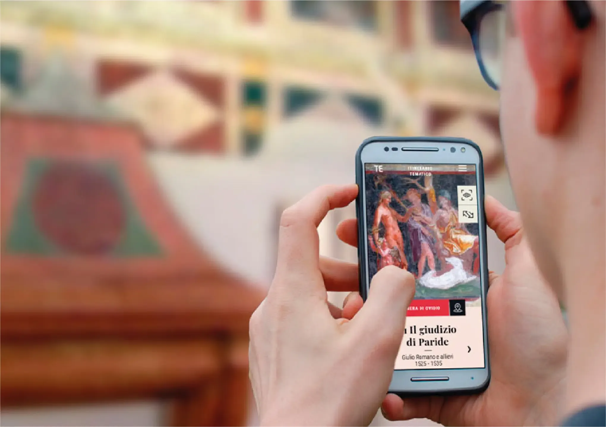 New app with multiple thematic tours
